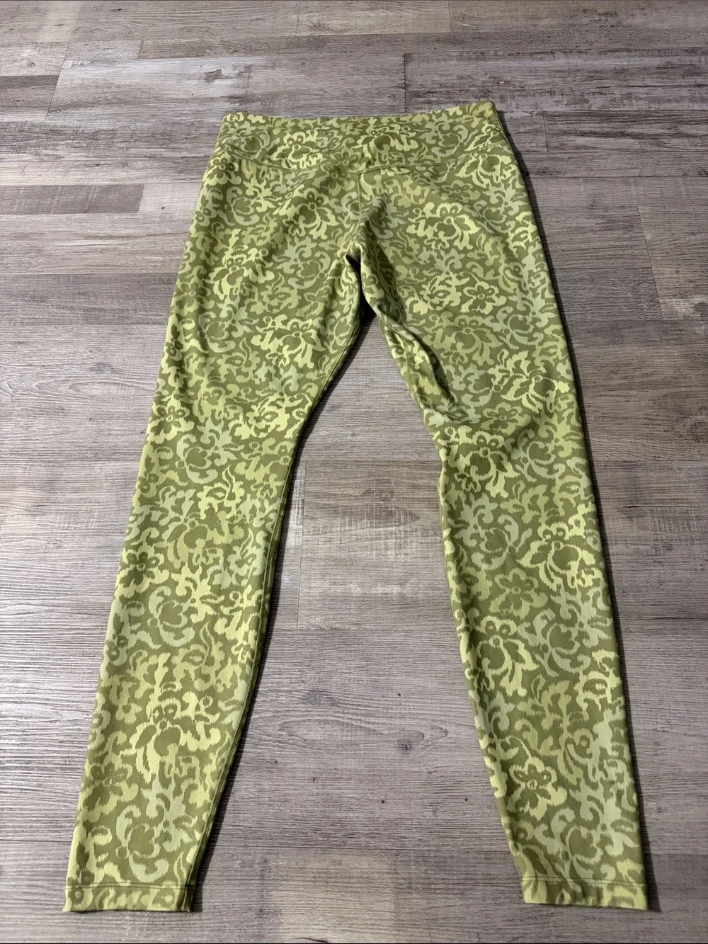 Women’s Green Nike leggings 💚 - Picture 5 of 5